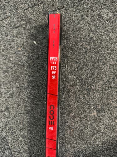 Senior Sherwood Code V Grip Hockey Stick - RH 75 Flex PP26 (Similar to P92)