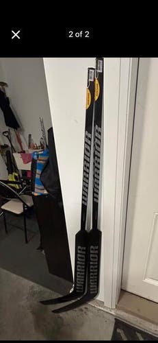 Ice hockey goalie stick: Warrior Ritual V2 E+ Senior Goalie stick. Mid / L -25”