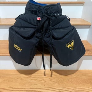 Intermediate Medium 2024 Mckenney XPG2 Hockey Goalie Pants (Used)