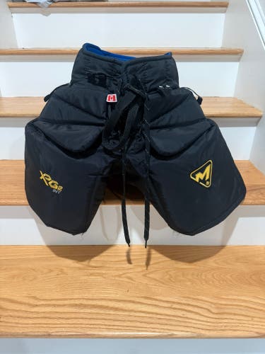 Intermediate Medium 2024 Mckenney XPG2 Hockey Goalie Pants (Used)