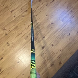 Senior Warrior Alpha DX 2.0 Left Hand Hockey Stick P28 85 Flex (Used)