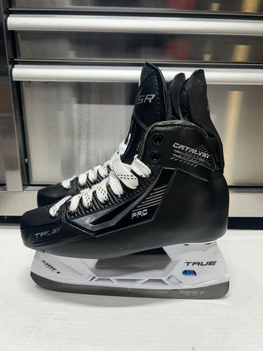 True Catalyst Pro Skate Size 5 Regular Width OHL Pro Stock (New)