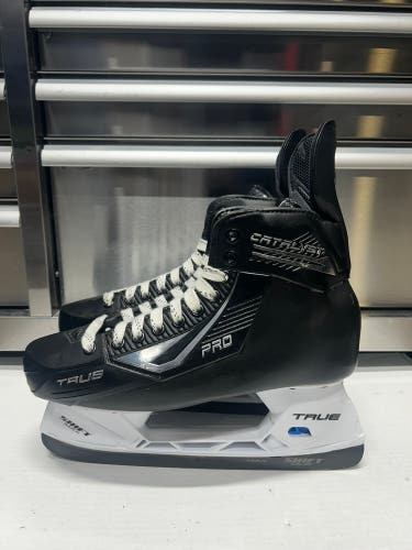 True Catalyst Pro Skate Size 10 Regular Width OHL Pro Stock (New)