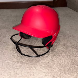 Small / Medium Mizuno Batting Helmet (Used)