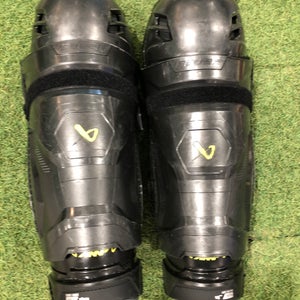 Senior Bauer Supreme Mach Shin Pads 15" (Used)