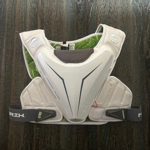 Medium Adult Maverik M5 Shoulder Pads (New)