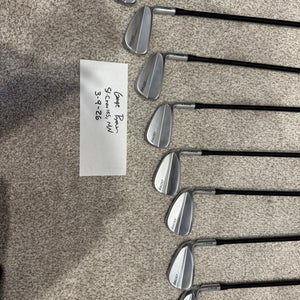 Men's 2018 Ping i500 Right Handed Iron Set Stiff Flex (8 Clubs) #4 - #9, PW, GW (Used)