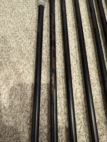 8 Fers Ping I500 - Stiff Acier - Taille Standard - Homme - Excellent état