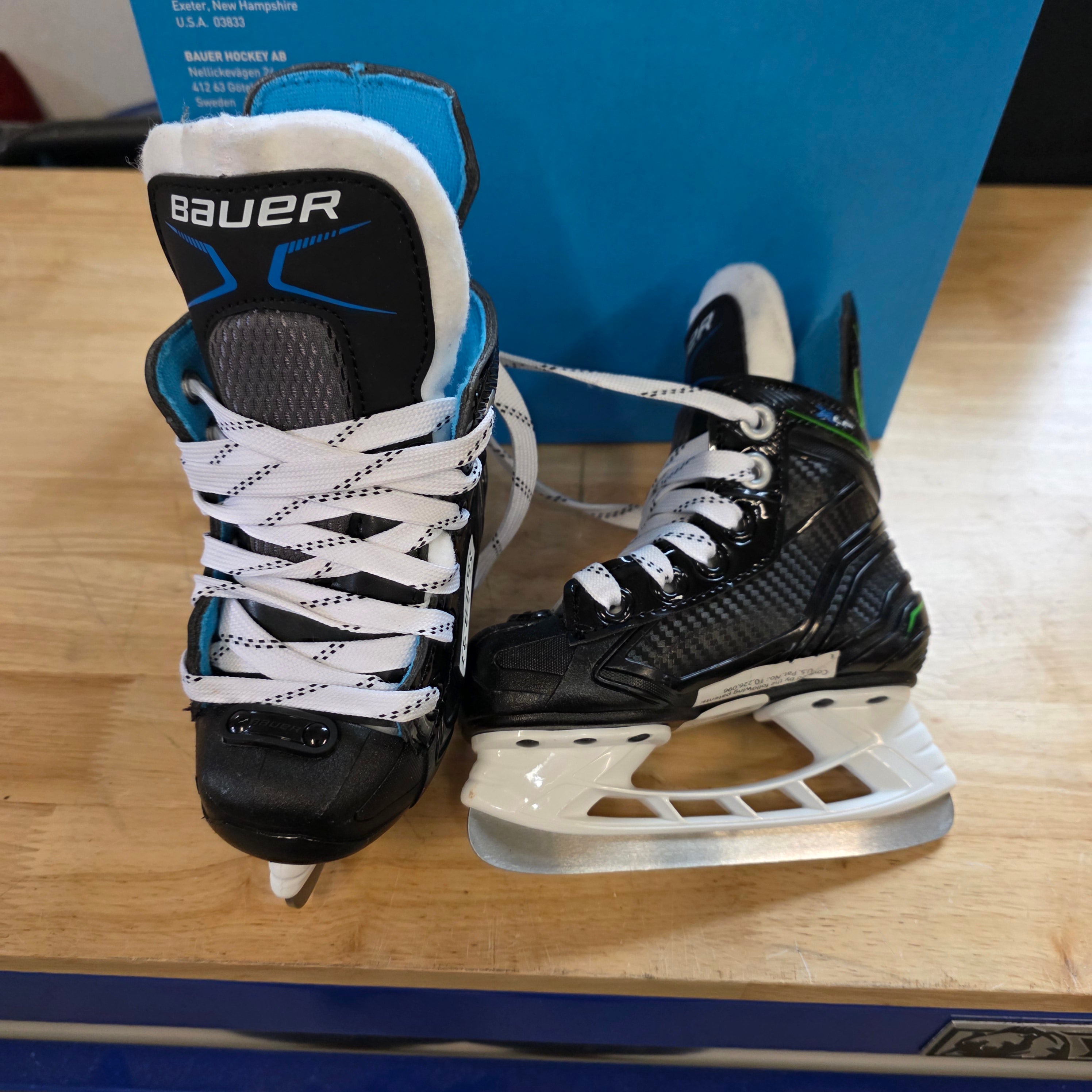 Patins à Glace Bauer Lil Angel - Filles - Rose - Taille Y10/11 (EUR 28/29)