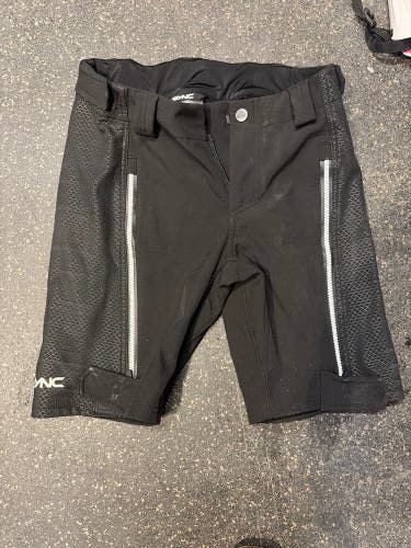 Black Unisex Small SYNC training shorts