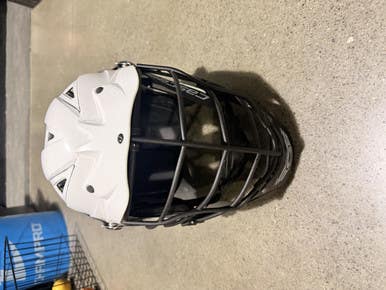 Used Cascade CPV-R 2024 Lacrosse Helmet White M/L 11605-S000208538