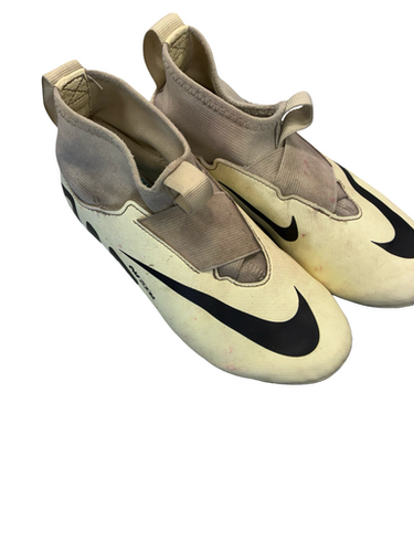 Used Nike Soccer Cleats White Junior 02 11682-S000128622