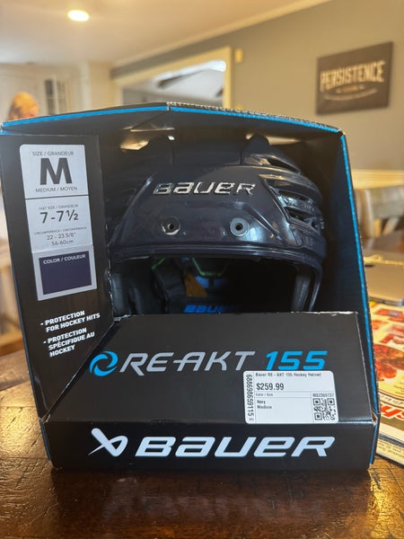 Medium Bauer Re-Akt 155 Helmet (Used)