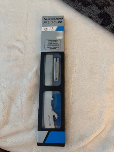 Bauer Fly-X 263 mm (New) Size 7