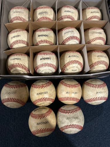 Wilson A1010S Baseballs 18 Pack (Used)
