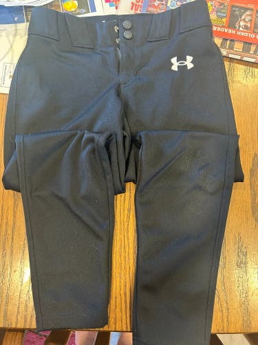 Black Unisex Small Youth Under Armour Game Pants (Used)