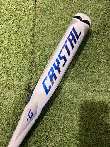White 2022 Easton Crystal Alloy Bat (-13) Alloy 16 oz 29" (Used)