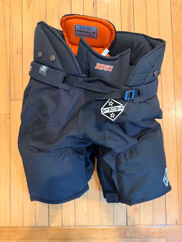 Men's Senior XL/54 Tackla Air 1051 Hockey Pants (New)