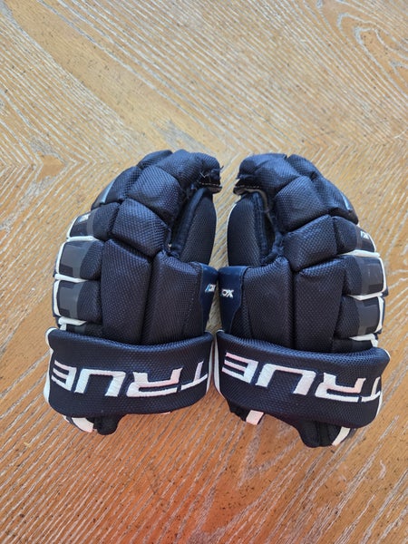 True XC7 Gloves 11" (Used)