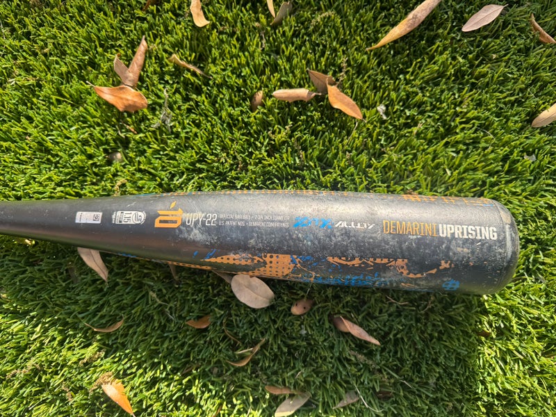 2022 DeMarini Uprising Alloy USSSA Certified Bat (-10) 17 oz 27" (Used)