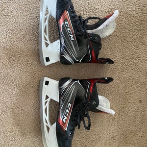 CCM JetSpeed Shock Hockey Skates 8.5 (Used)