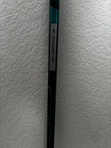 Senior CCM Vizion Left Hand Hockey Stick 75 Flex (New)