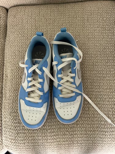 Blue Men's Youth 7Y (Big Kids / Youth) Nike (Used)