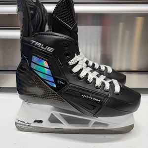 True Custom SVH Pro Skate Size 7 Regular Width NHL Pro Stock (New)