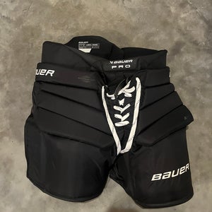 Senior Large Bauer Pro Hockey Goalie Pants (Used)