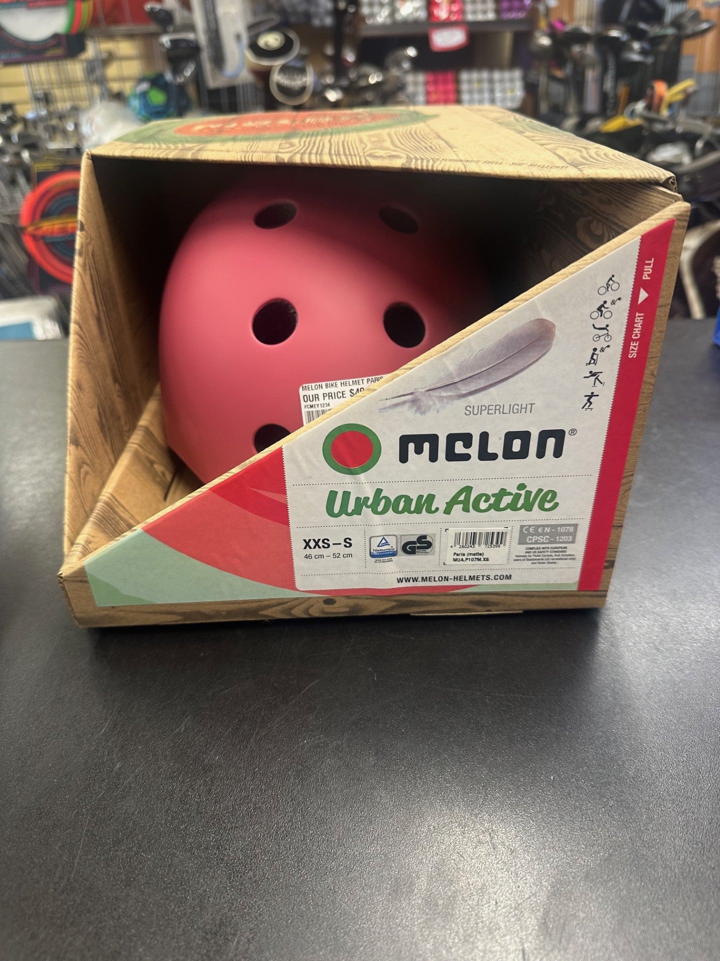 bike helmets paris Melon Bicycle Helmet Urban Active Paris  Melon World GmbH Optimised for speed Extreme TT helmet designs at