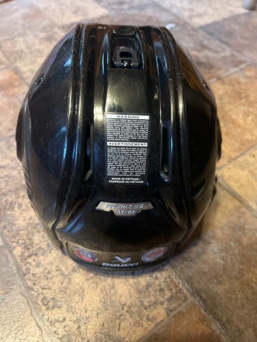 Bauer Re-Akt 85 Helmet  (BARELY Used)