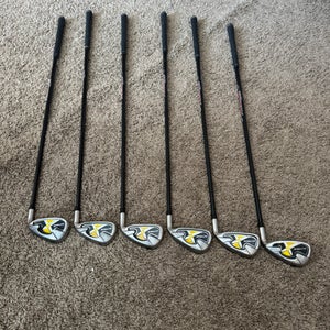 Junior 2013 Acer Right Handed Iron Set Junior (6 Clubs) #4 - #9 Graphite Shaft (Used)