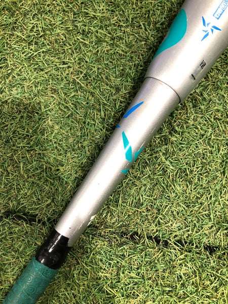 DeMarini Vendetta Fastpitch Softball Bat VCF-17 C6 Composite