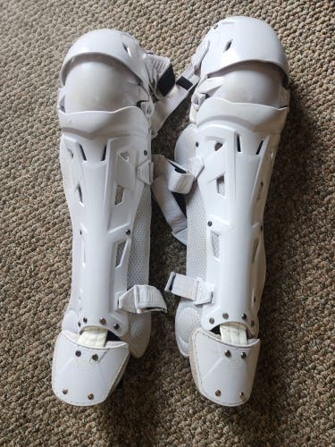 Rawlings Mach Catcher's Leg Guard (Used)