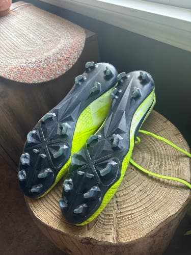 Yellow Men's Size 13.0 (W 14.0) Nike Phantom Venom Pro FG Trainers Cleats (Used)