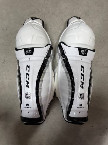 15” Senior Reebok / CCM 21K Pro Shin Guards (New) Pro Stock
