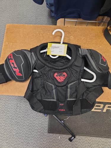 CCM Used Small Junior Shoulder Pads