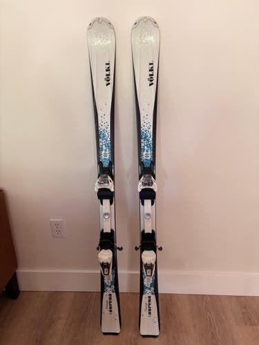 Women's 2016 Volkl 147 cm All Mountain Essenza Aurena Skis With Bindings Max Din 10 (Used)