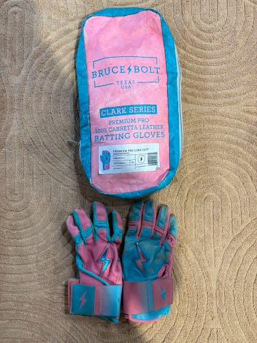 Youth Small Bruce Bolt Batting Gloves (Used)
