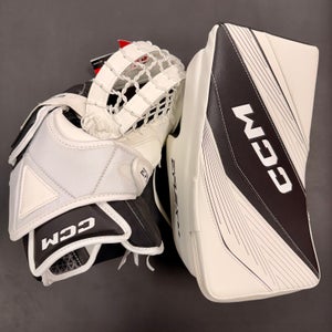 2023 CCM EFlex 6.5 Junior Glove and Blocker Set Regular (New)