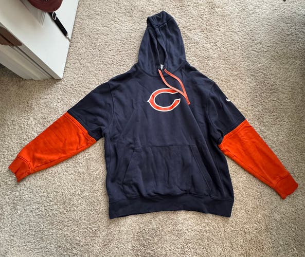 Chicago Bears Blue Men's XL Nike Hoodie (Used)