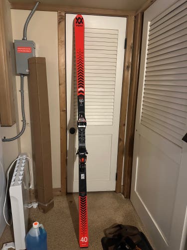 Völkl Racetiger Women’s Super G skis