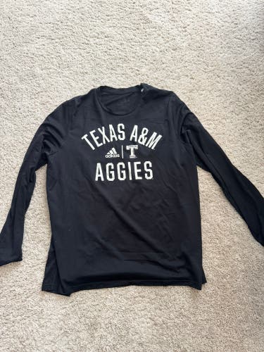 Texas A&M Black Large Adult Unisex Nike Dri-Fit Long Sleeve Shirt (Used)
