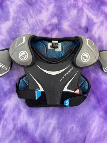 Small Youth Maverik Charger Shoulder Pads (Used)