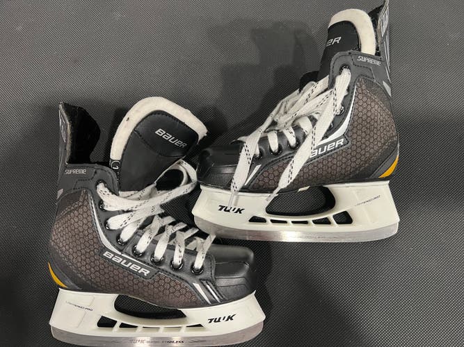 Bauer Supreme One.4 Hockey Skates Regular Width Size 1.5 (New)