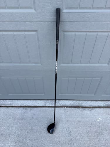 Men's 1998 845 Right Handed Driver Regular Flex 10.5 Loft (Used)