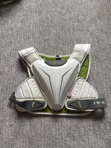 Large Adult Maverik MAX EKG Shoulder Pads (Used)