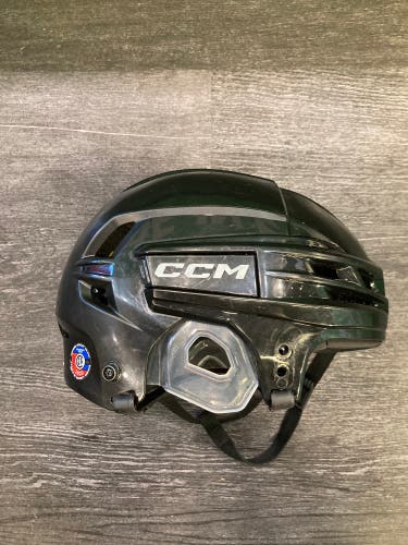 Medium CCM Tacks 720 Helmet