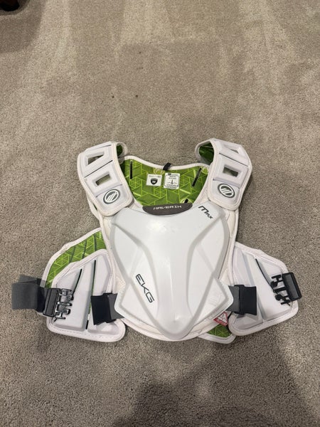 Medium Youth Maverik MAX EKG Shoulder Pads (Used)