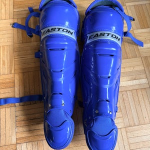 Easton Gametime Catcher's Leg Guard | 16"